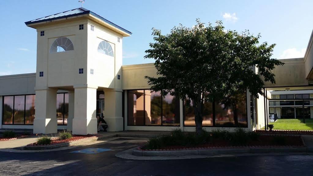 Days Inn By Wyndham Cave City Exterior foto