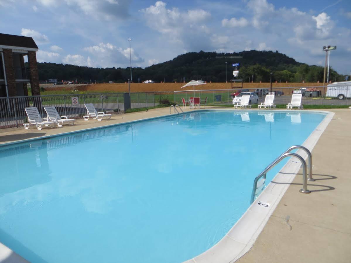 Days Inn By Wyndham Cave City Exterior foto